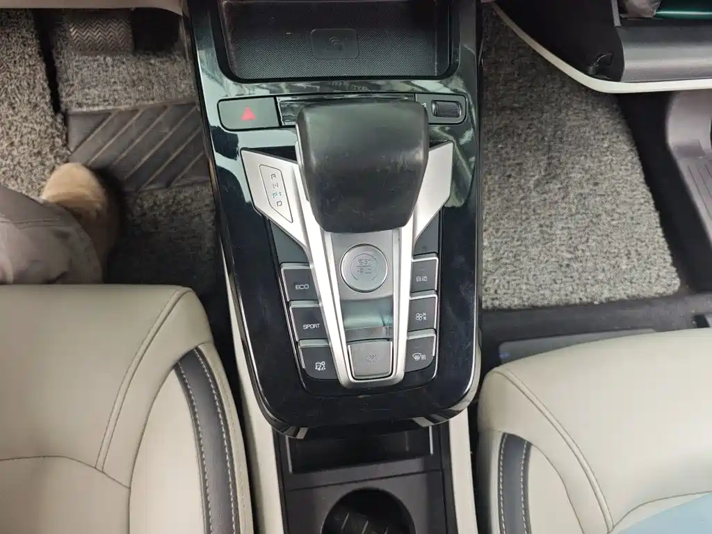 BYD Yuan Pro — миниатюра 15