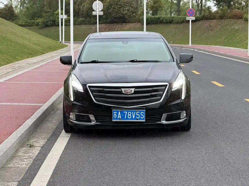 Cadillac XTS 2018 28T Elite
