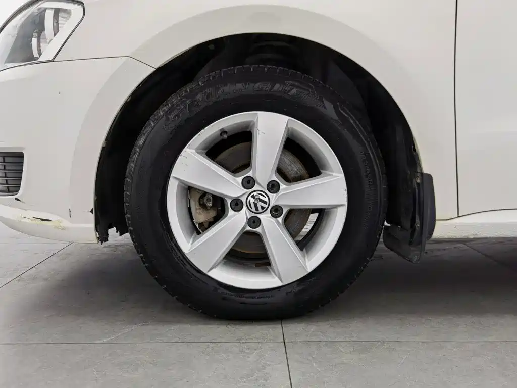 Volkswagen Lavida — миниатюра 17