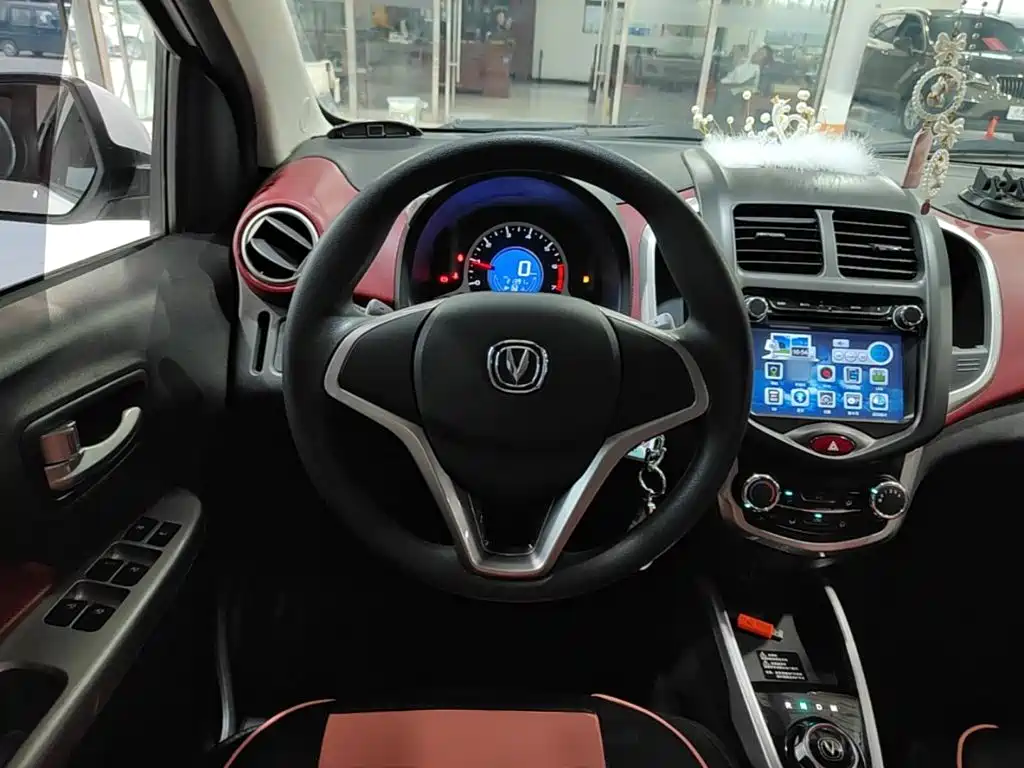 Changan BenBen — миниатюра 11
