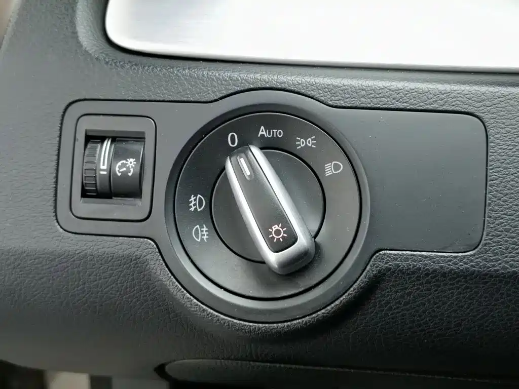 Volkswagen CC — миниатюра 21