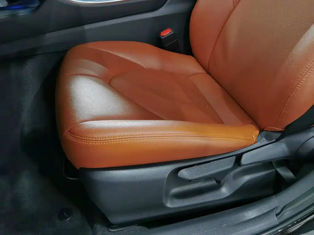 Toyota Avalon — миниатюра 20