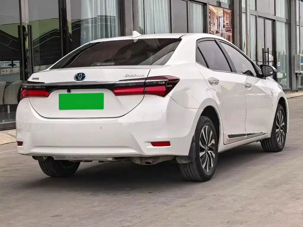 Toyota Corolla — миниатюра 6