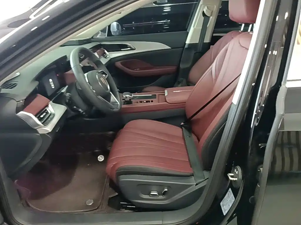 Hongqi Hongqi H5 — миниатюра 15