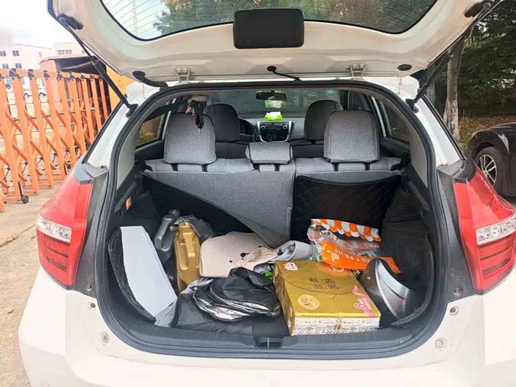 Toyota Yaris L — миниатюра 19