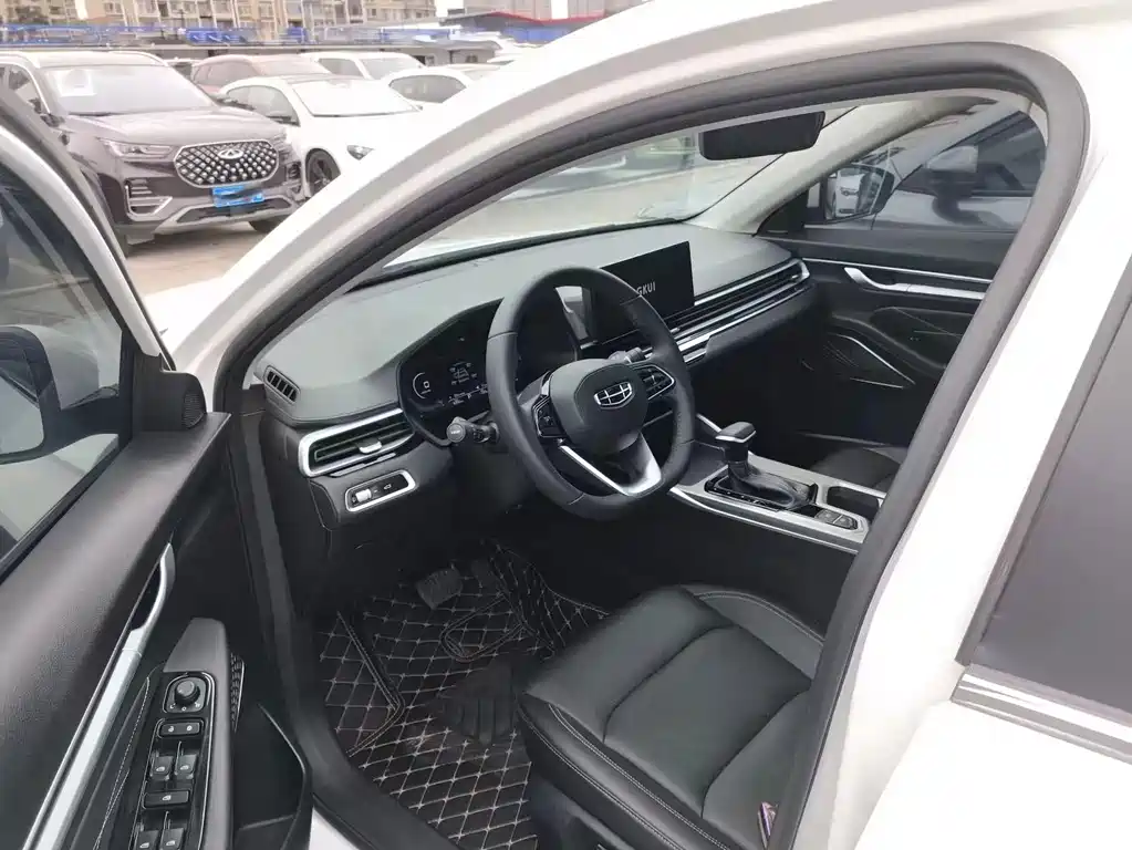 Geely Emgrand — миниатюра 4