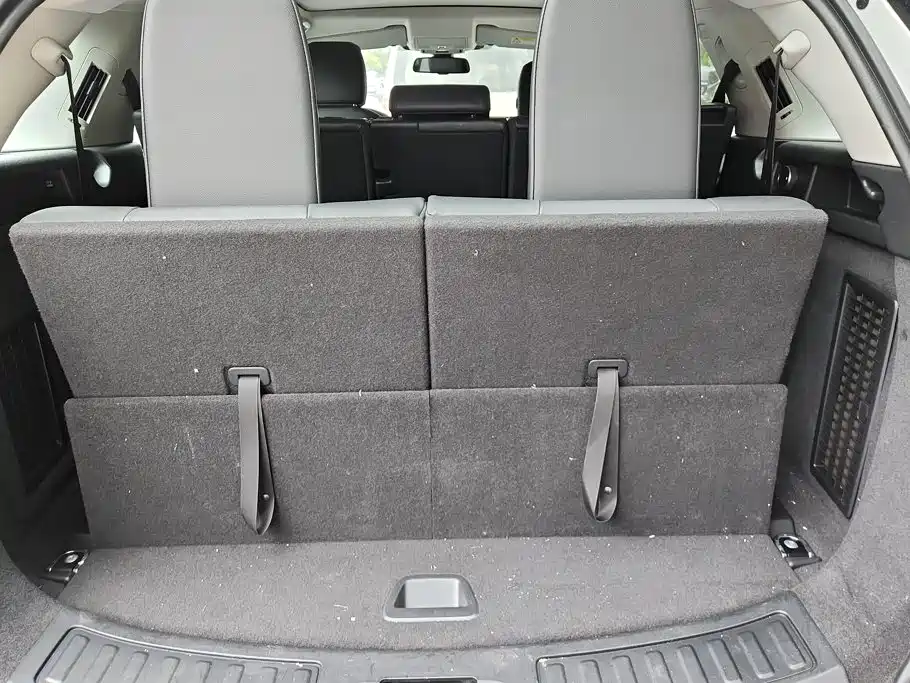 Land Rover Discovery Sport — миниатюра 3