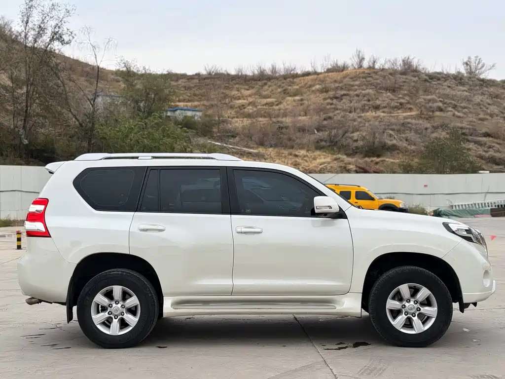 Toyota Prado — миниатюра 14