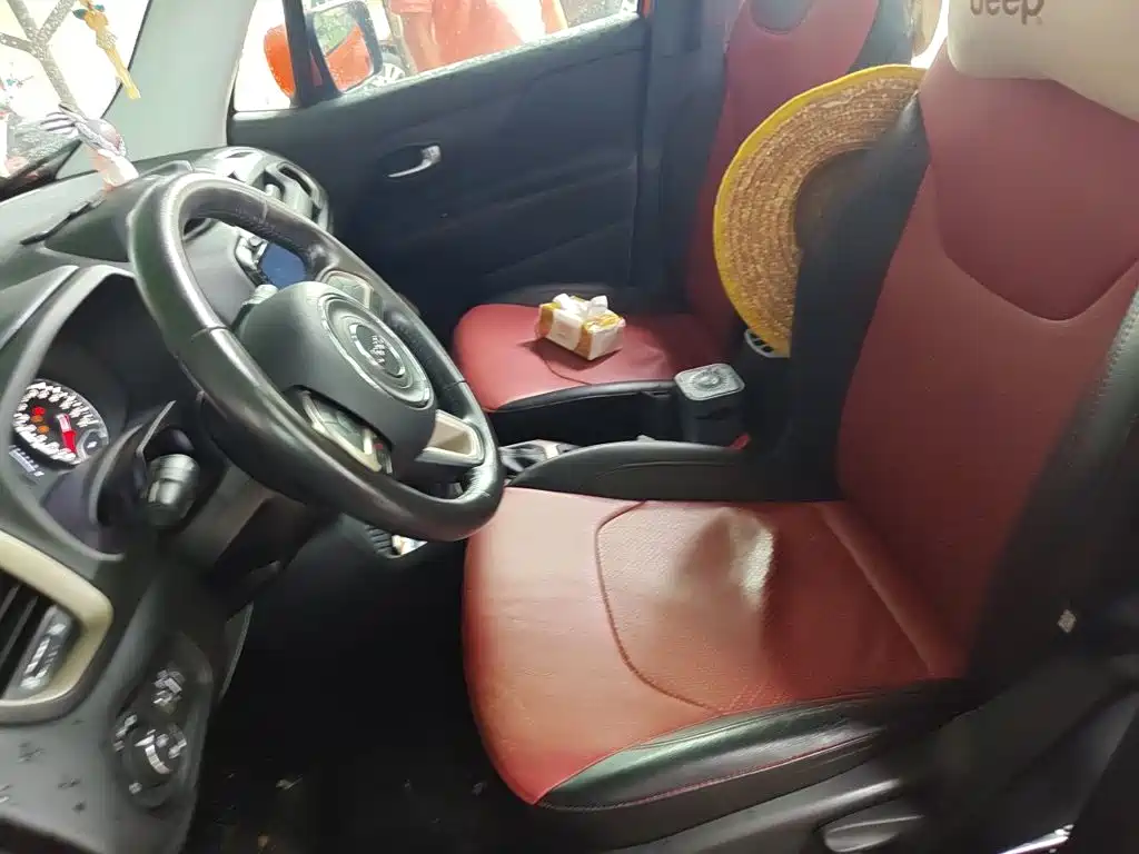 Jeep Renegade — миниатюра 8