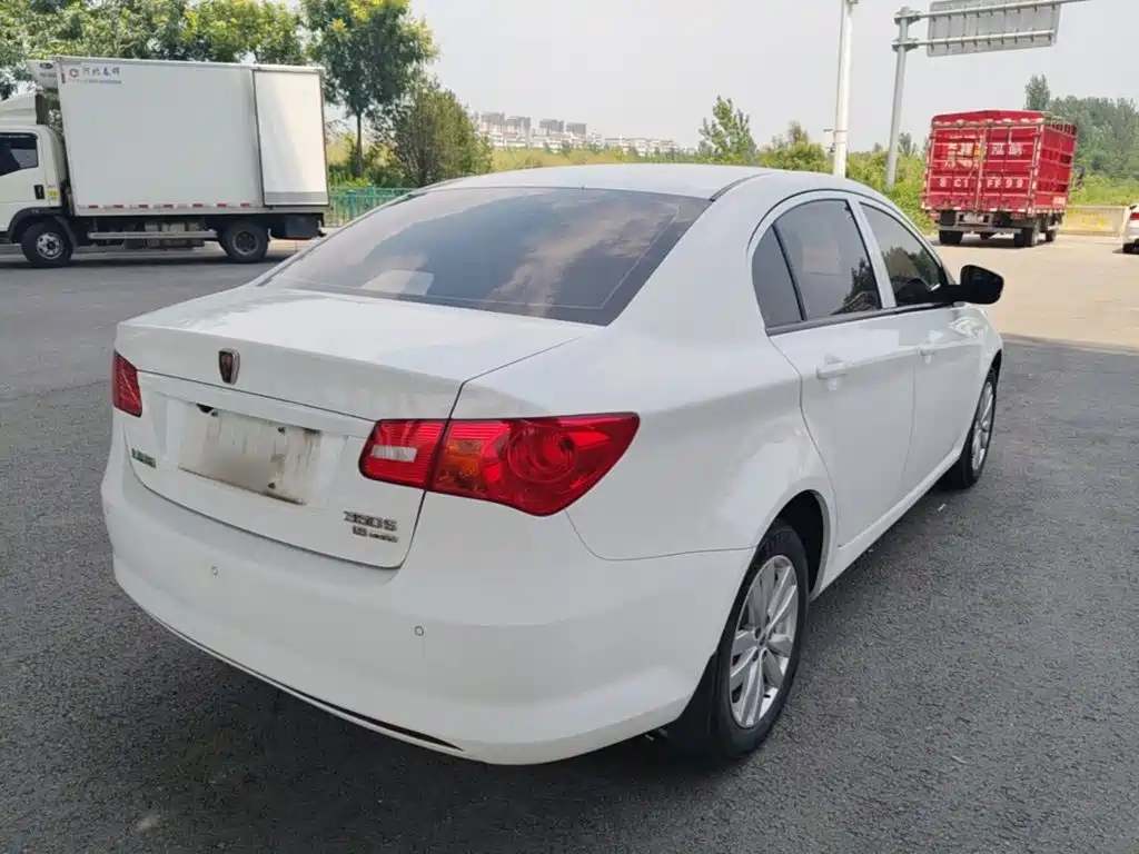 Roewe 350 — миниатюра 5