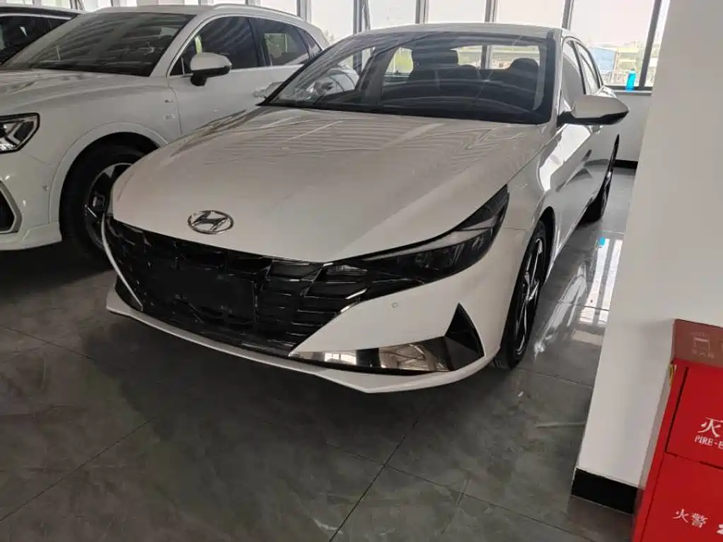 伊兰特 2023款 1.5L CVT GLX精英版 2023