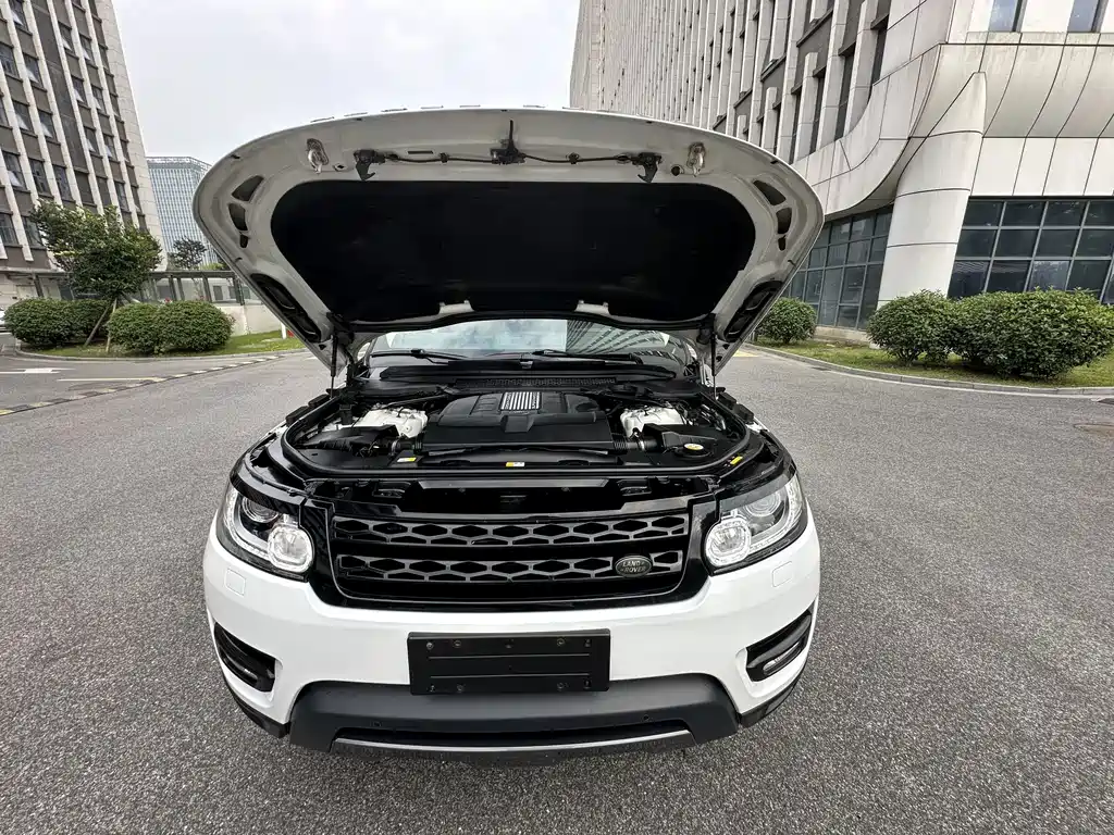 Land Rover Sport — миниатюра 14