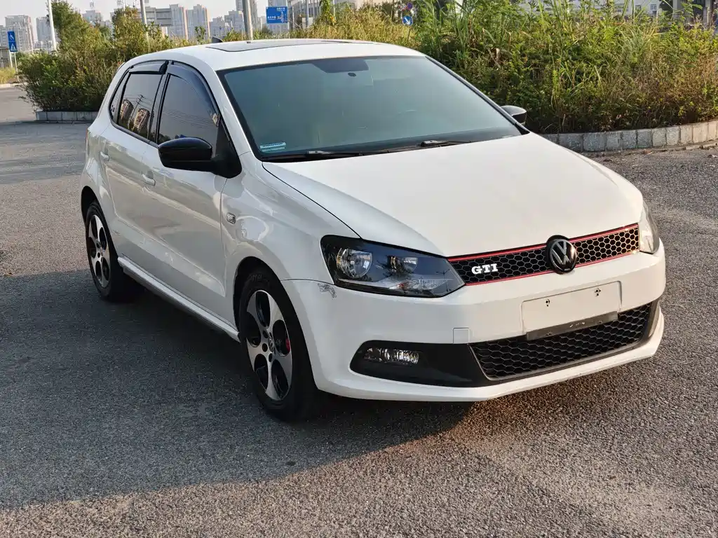 Volkswagen Polo — миниатюра 3
