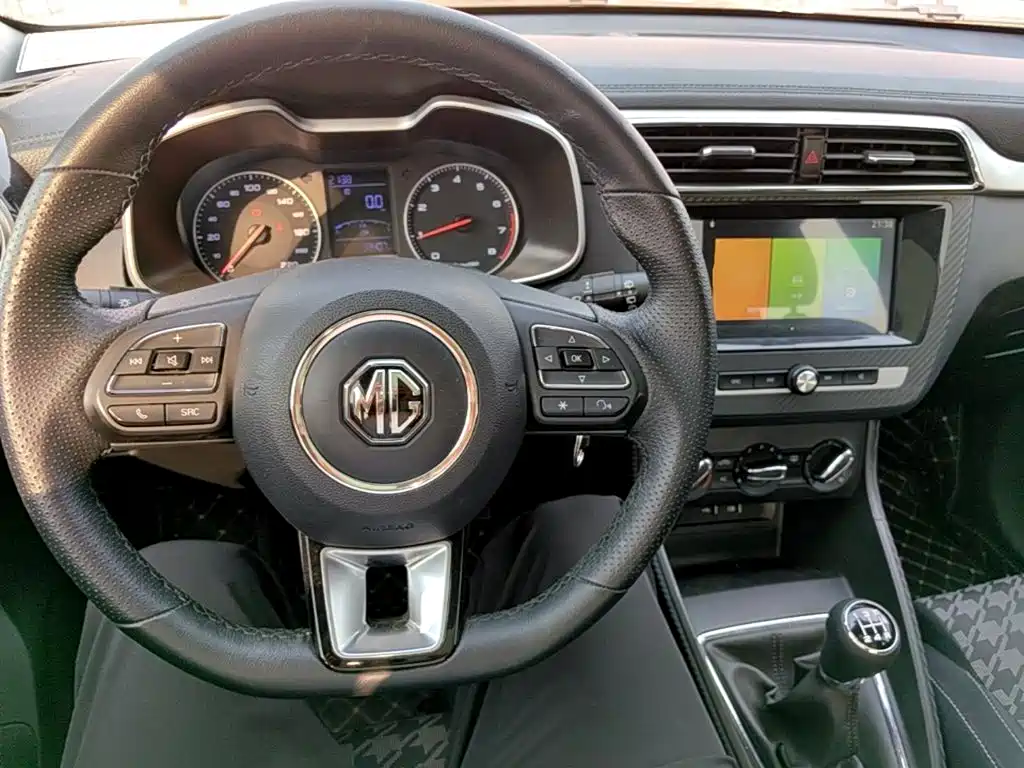MG ZS — миниатюра 10