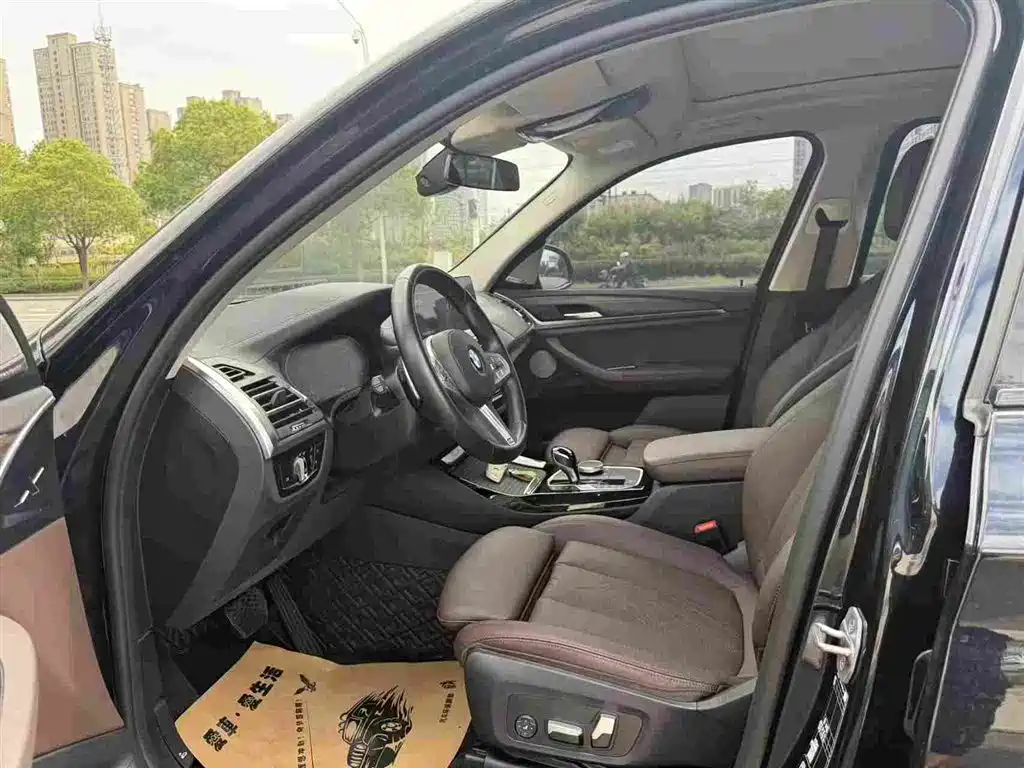 BMW X3 — миниатюра 5