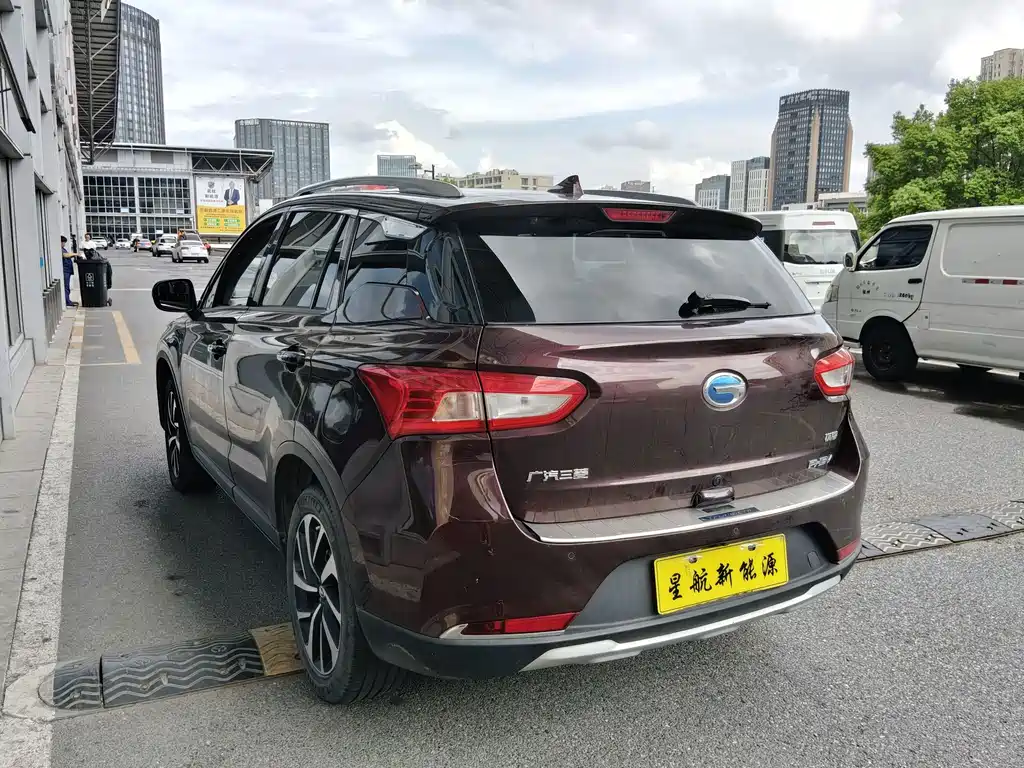 GAC Group GAC NE PHEV — миниатюра 4