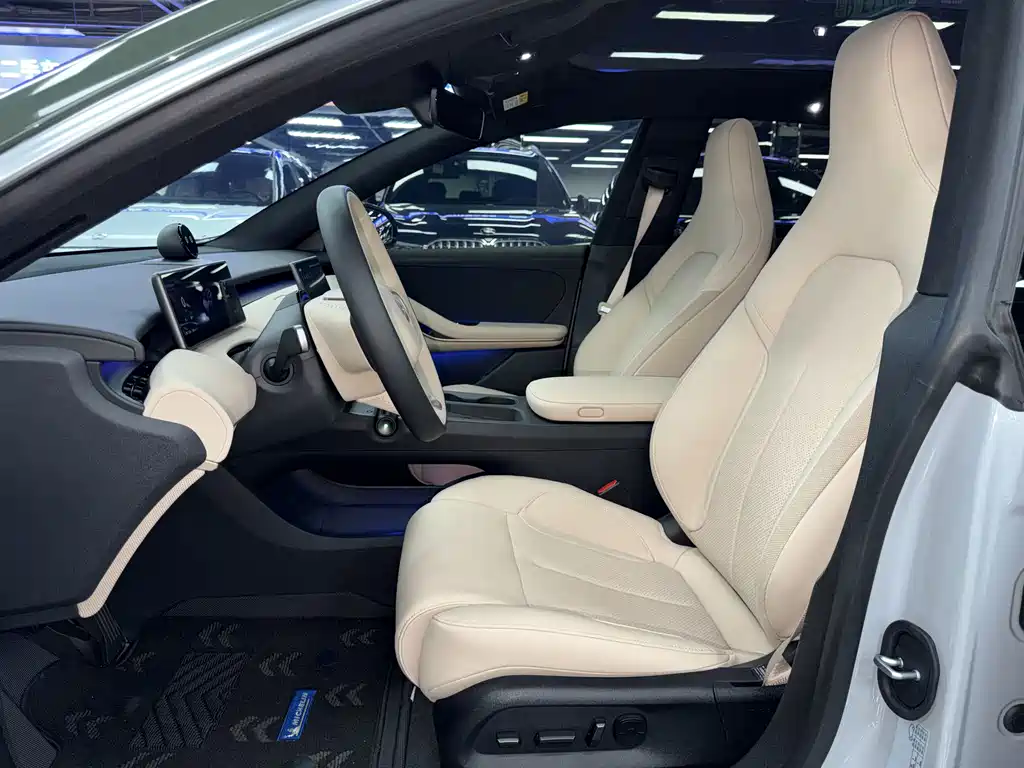 NIO ET5T — миниатюра 8