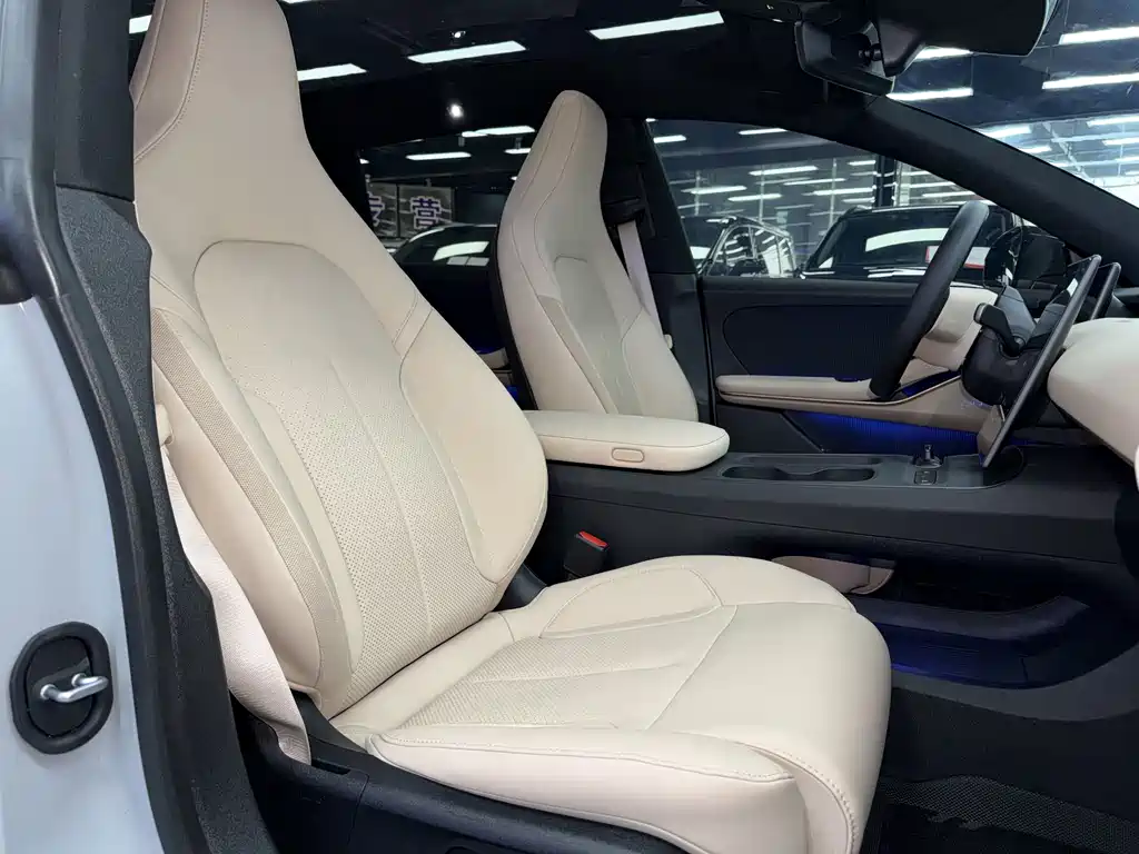 NIO ET5T — миниатюра 10