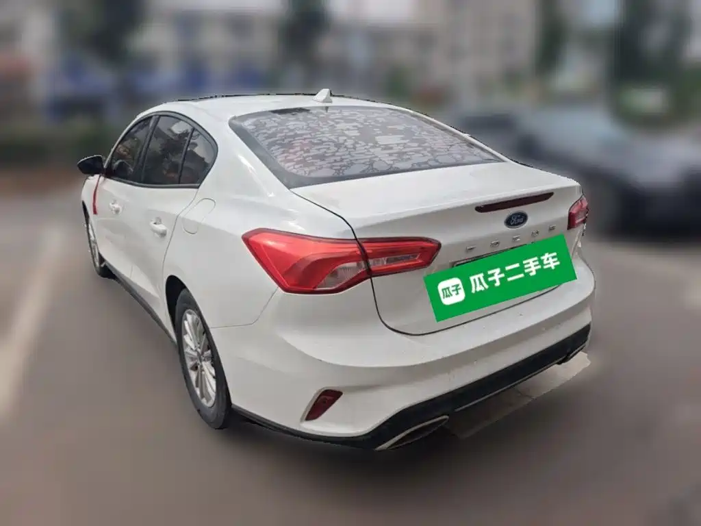 Ford Focus — миниатюра 25