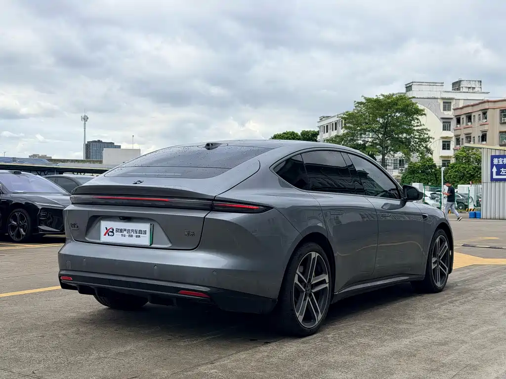 NIO ET5 — миниатюра 5
