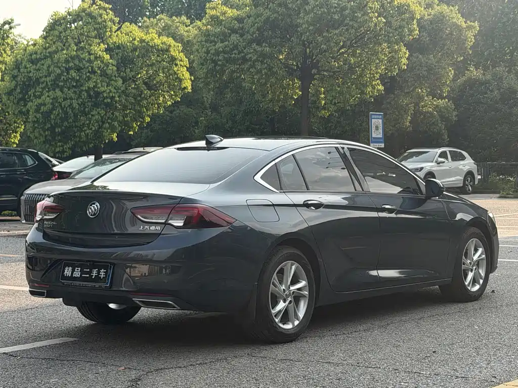 Buick Regal 2020 552T Elite