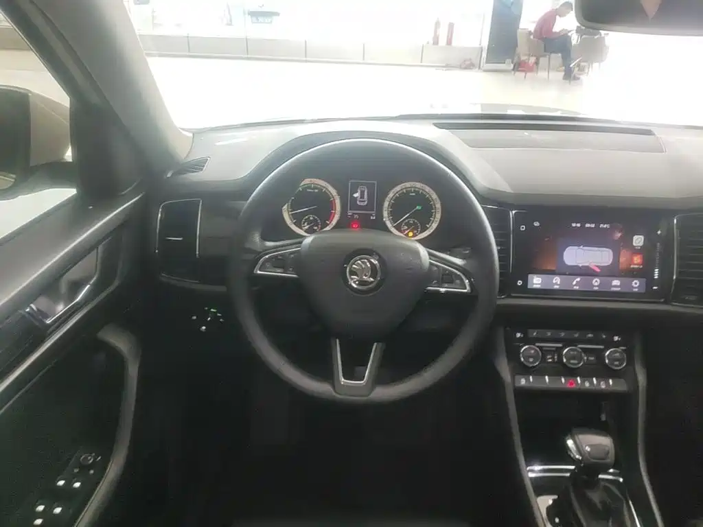Skoda Kodiaq — миниатюра 11