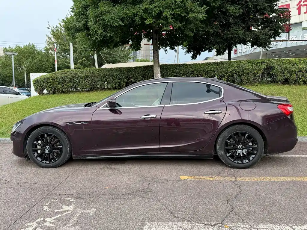 Maserati Ghibli — миниатюра 3