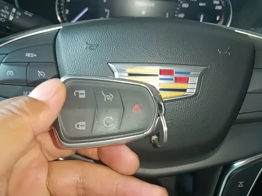 Cadillac XT5 — миниатюра 9