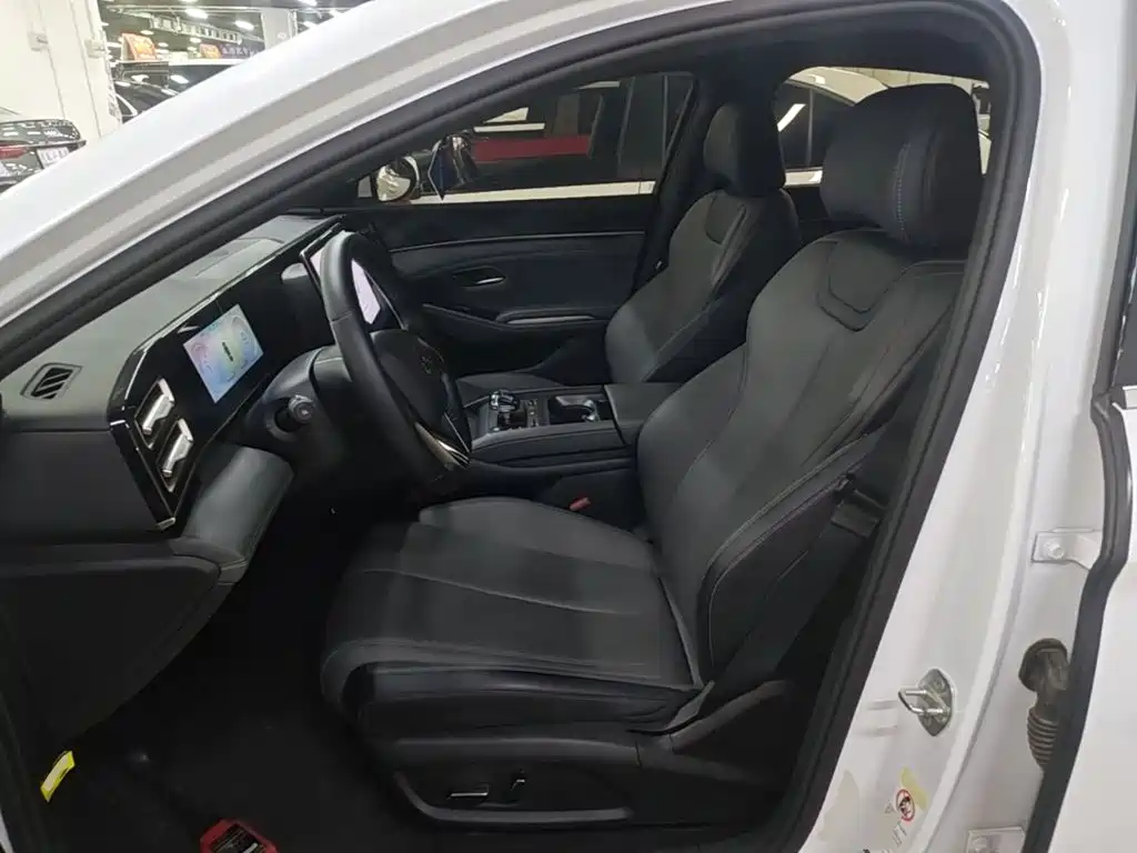 BYD Qin L — миниатюра 15
