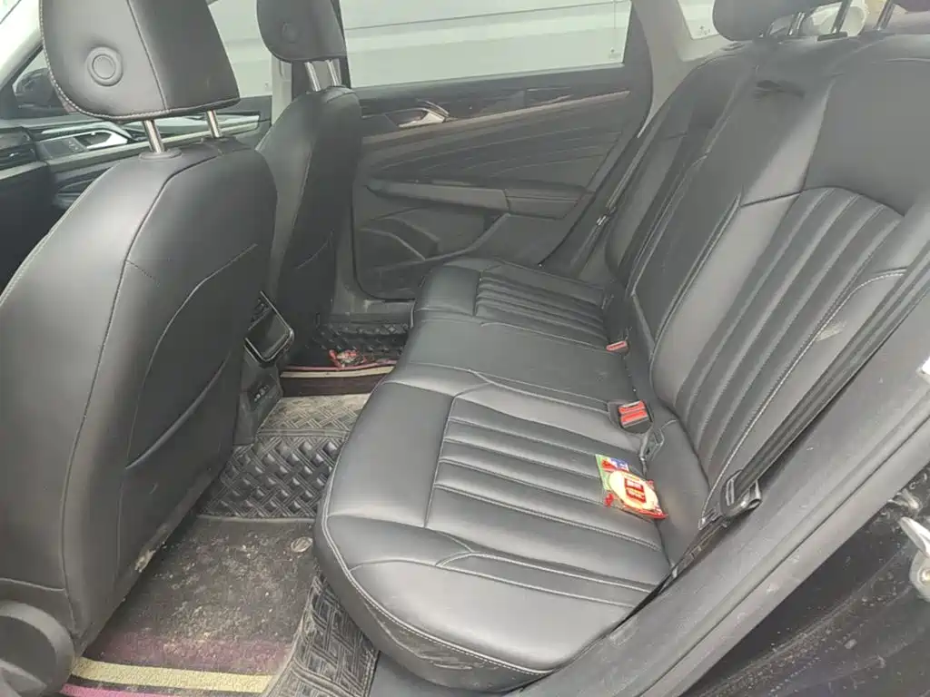 Volkswagen Passat — миниатюра 17