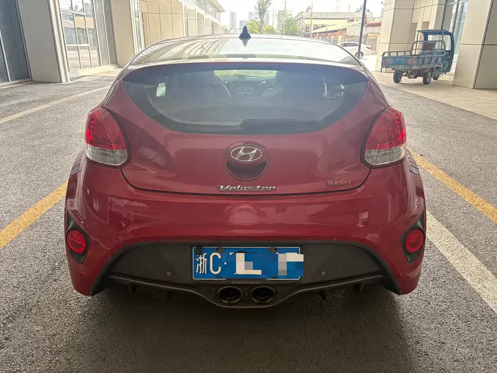 Hyundai Veloster — миниатюра 8