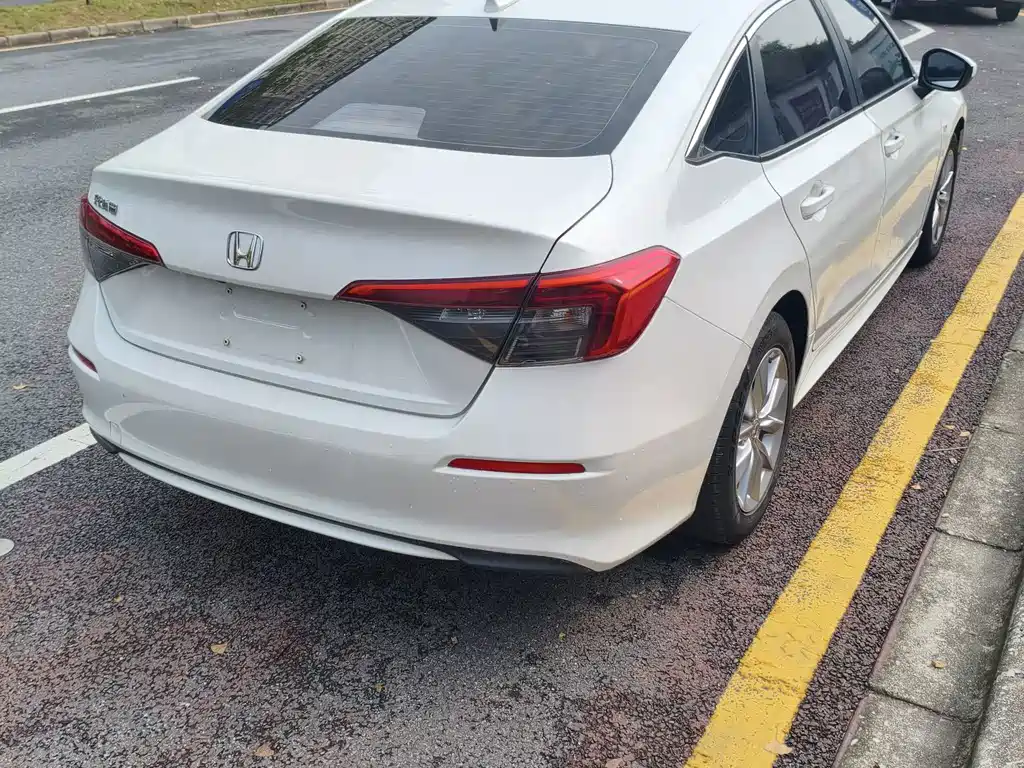 Honda Civic — миниатюра 7
