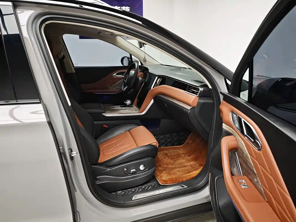 Hongqi Hongqi HS7 — миниатюра 10