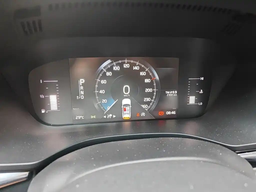 Volvo XC60 — миниатюра 4