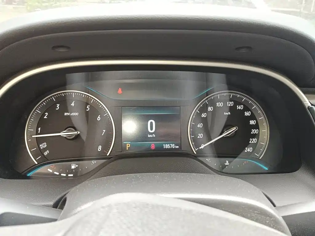 Buick Excelle — миниатюра 12
