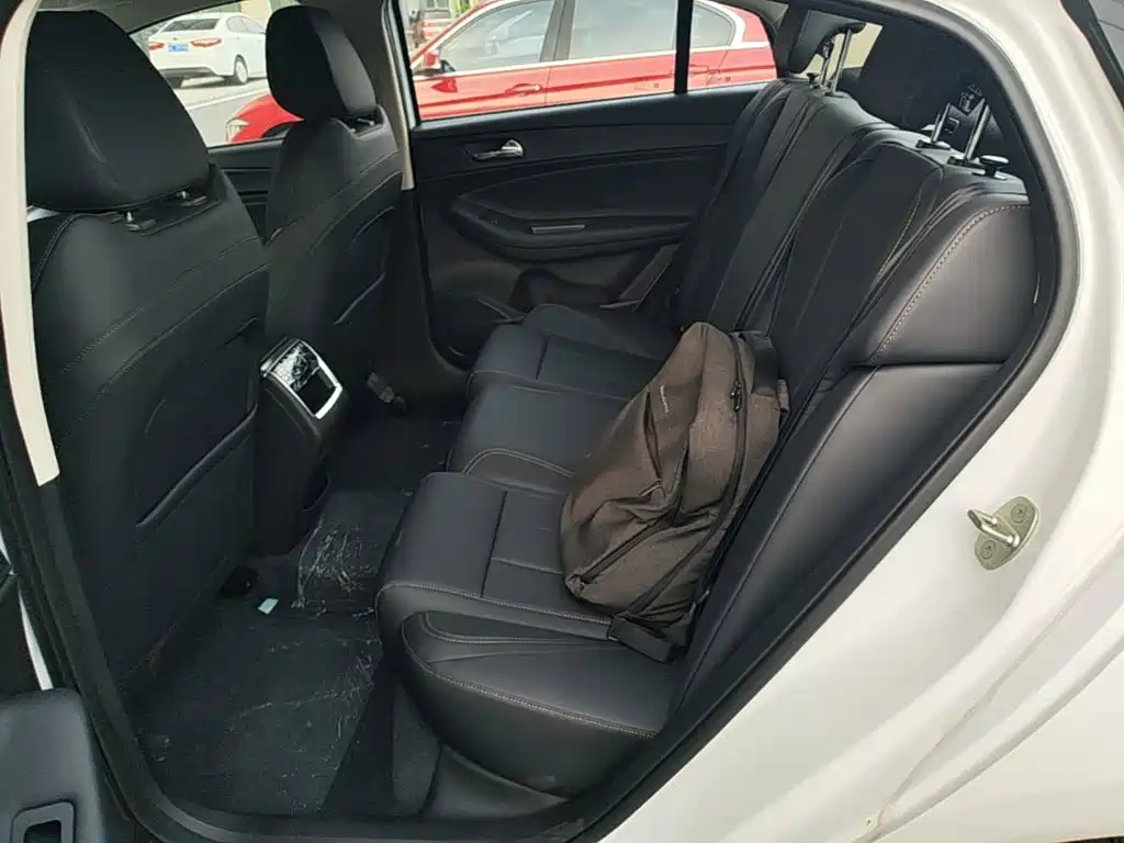 Chery Arrizo 5 PLUS — миниатюра 17