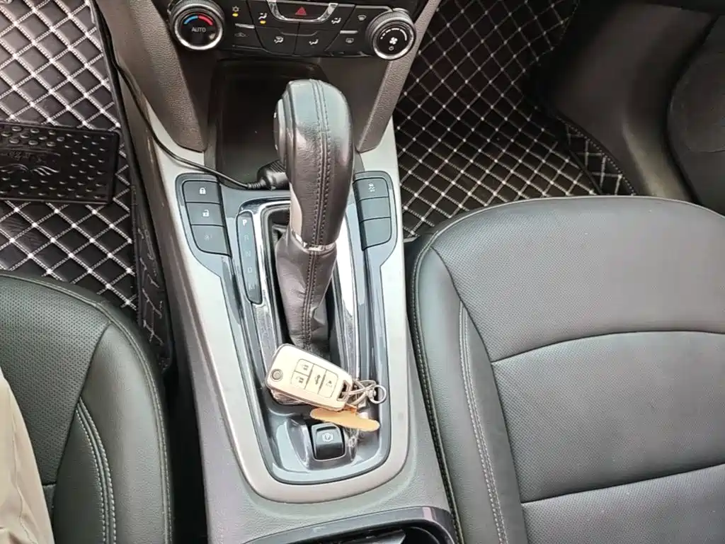 Chevrolet Malibu — миниатюра 14