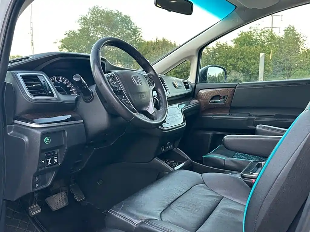 Honda Odyssey — миниатюра 8