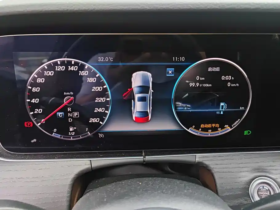 Mercedes-Benz E-Class — миниатюра 14