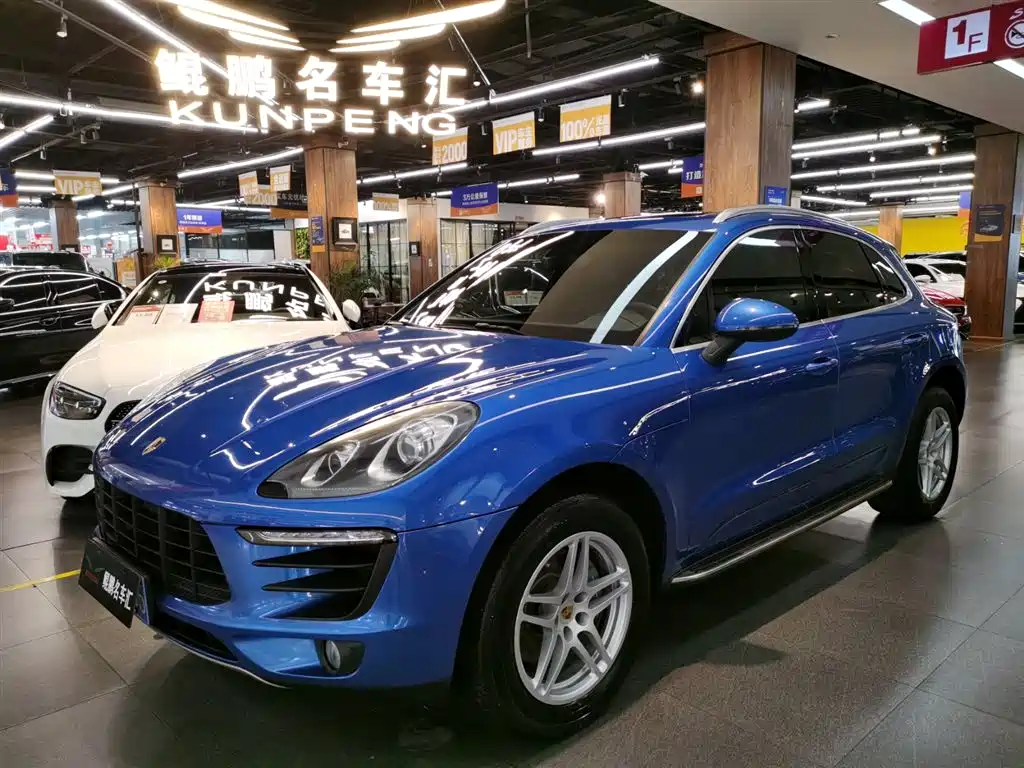 Купить Porsche Macan