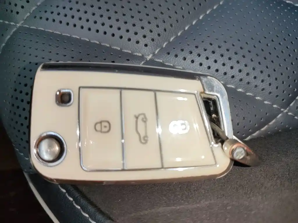 Volkswagen Sagitar — миниатюра 9