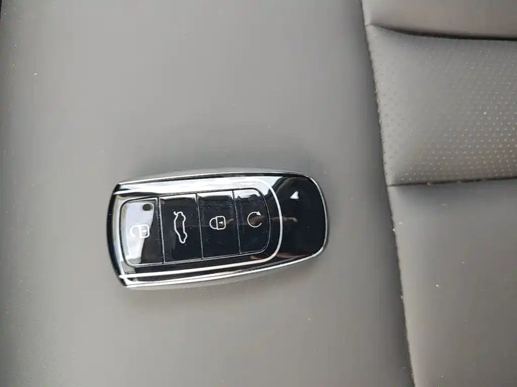 Chery Arrizo 5 PLUS — миниатюра 9