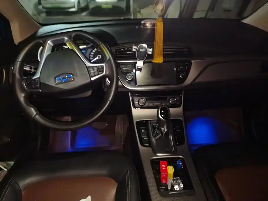 Geely Emgrand GS — миниатюра 12