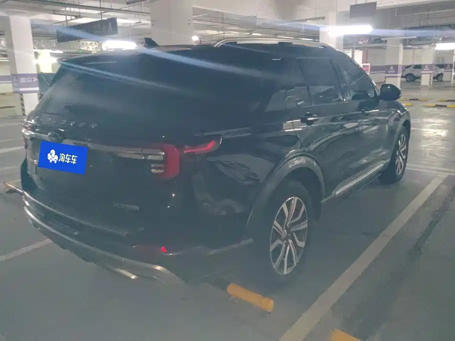 Ford Explorer — миниатюра 3