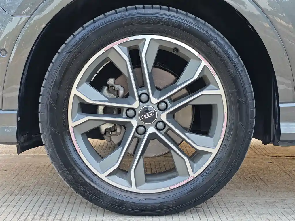 Audi Q3 — миниатюра 9