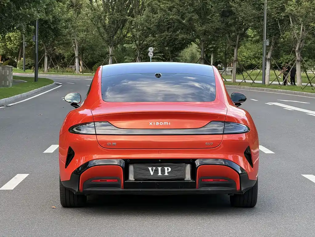 Xiaomi SU7 — миниатюра 8