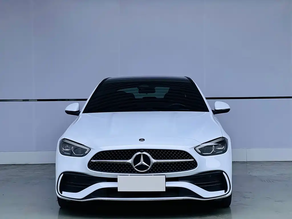 Mercedes-Benz C-Class — миниатюра 2
