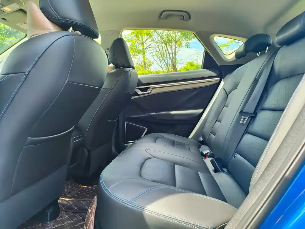 Geely GSe — миниатюра 7