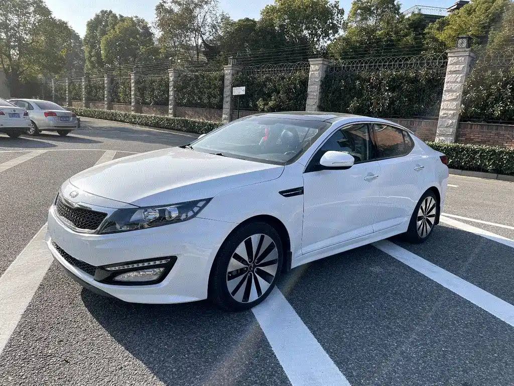 Купить Kia K5
