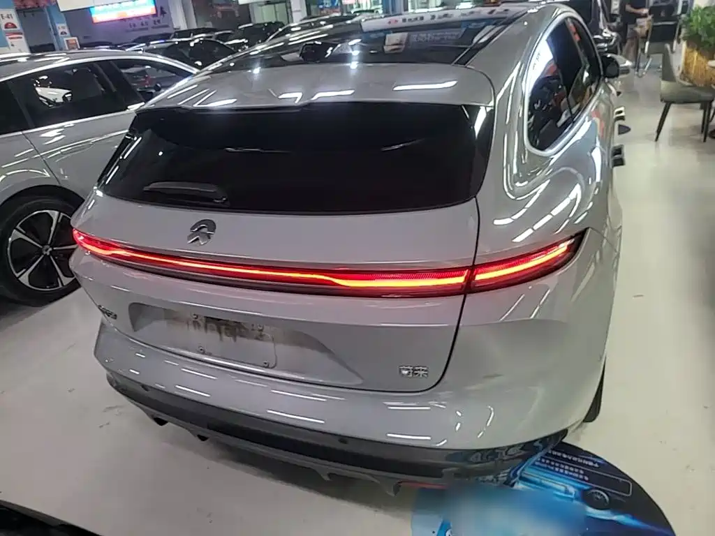 NIO ET5T — миниатюра 6